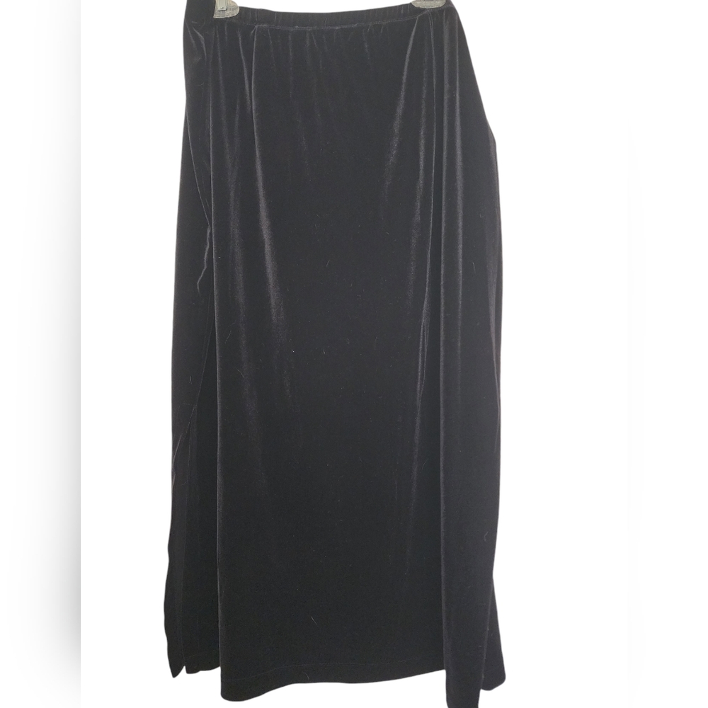 Villager black velour maxi skirt elasticized waist SZ  XL